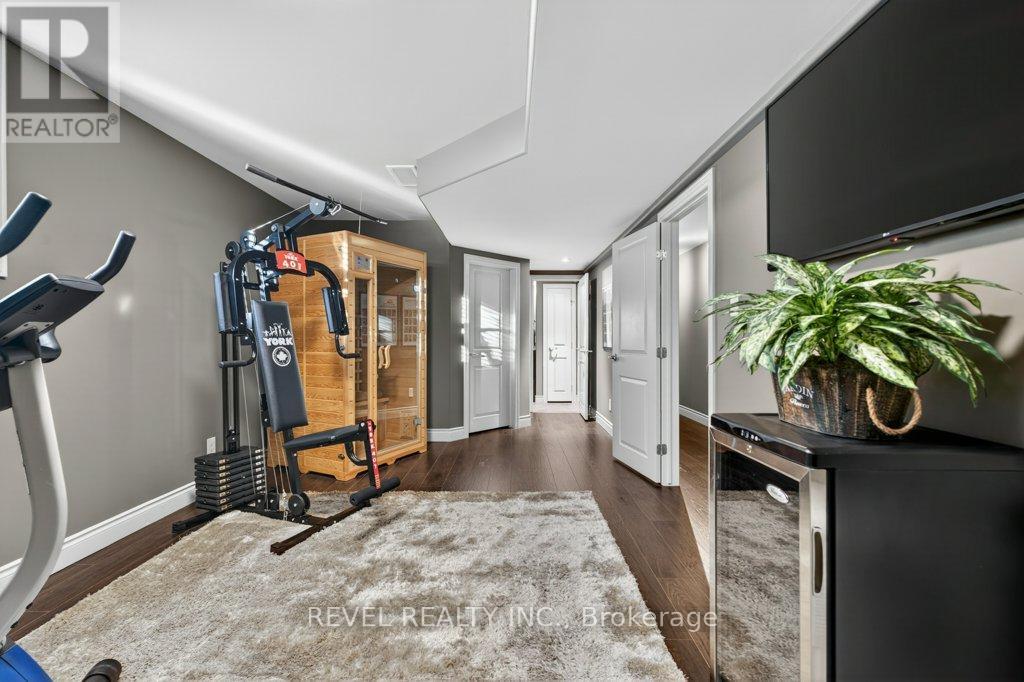 26 SCENIC DRIVE - 39