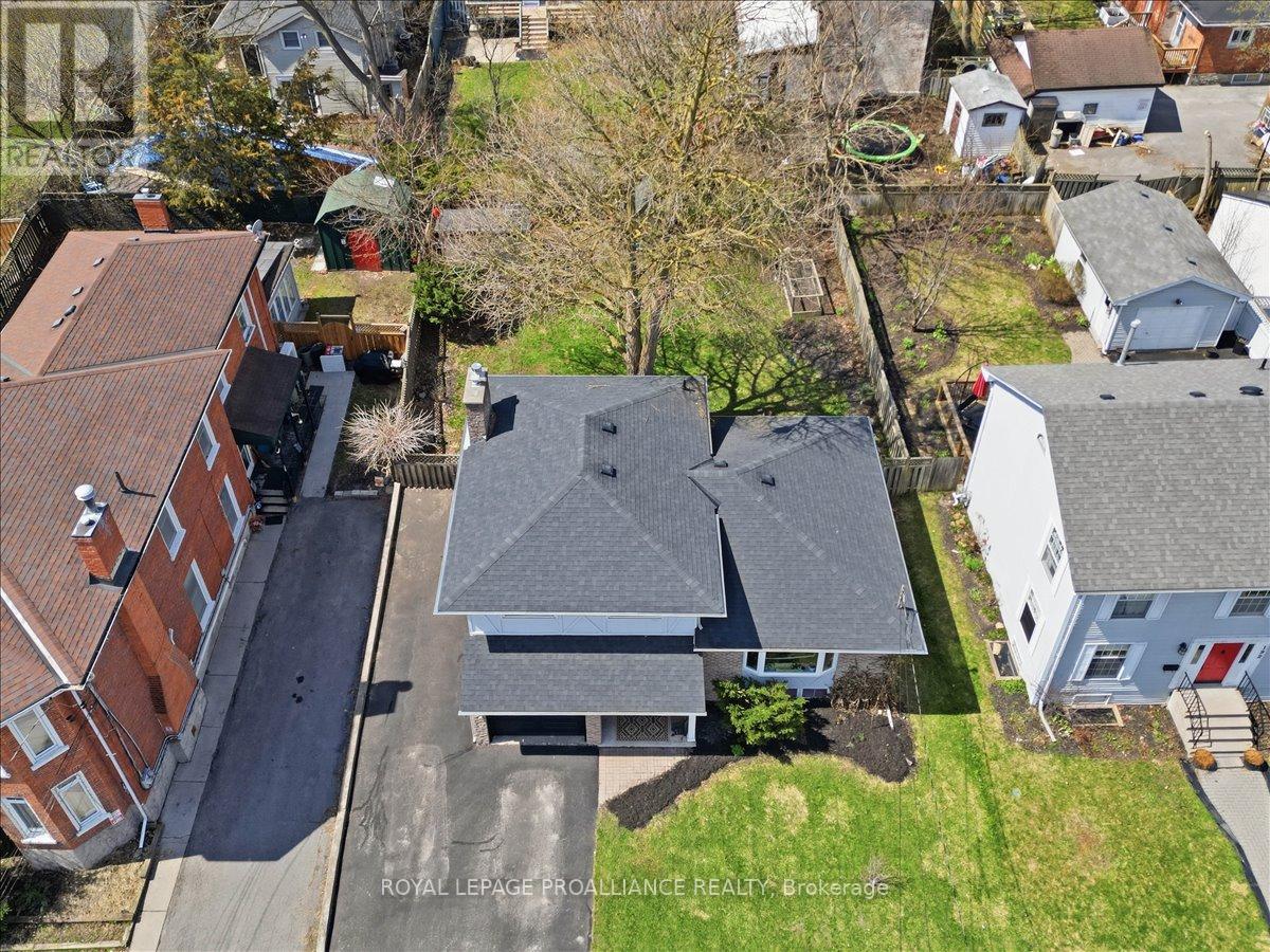 188 ALBERT STREET - 35