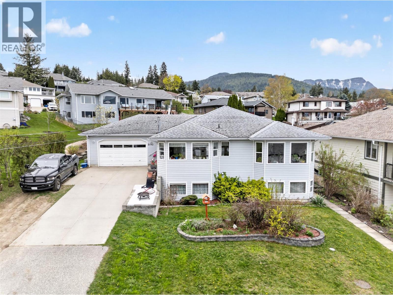 2190 1st Avenue SE - 2
