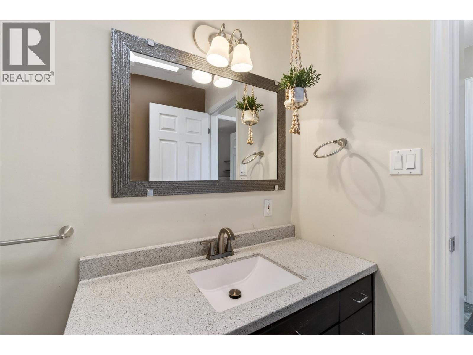 2190 1st Avenue SE - 37