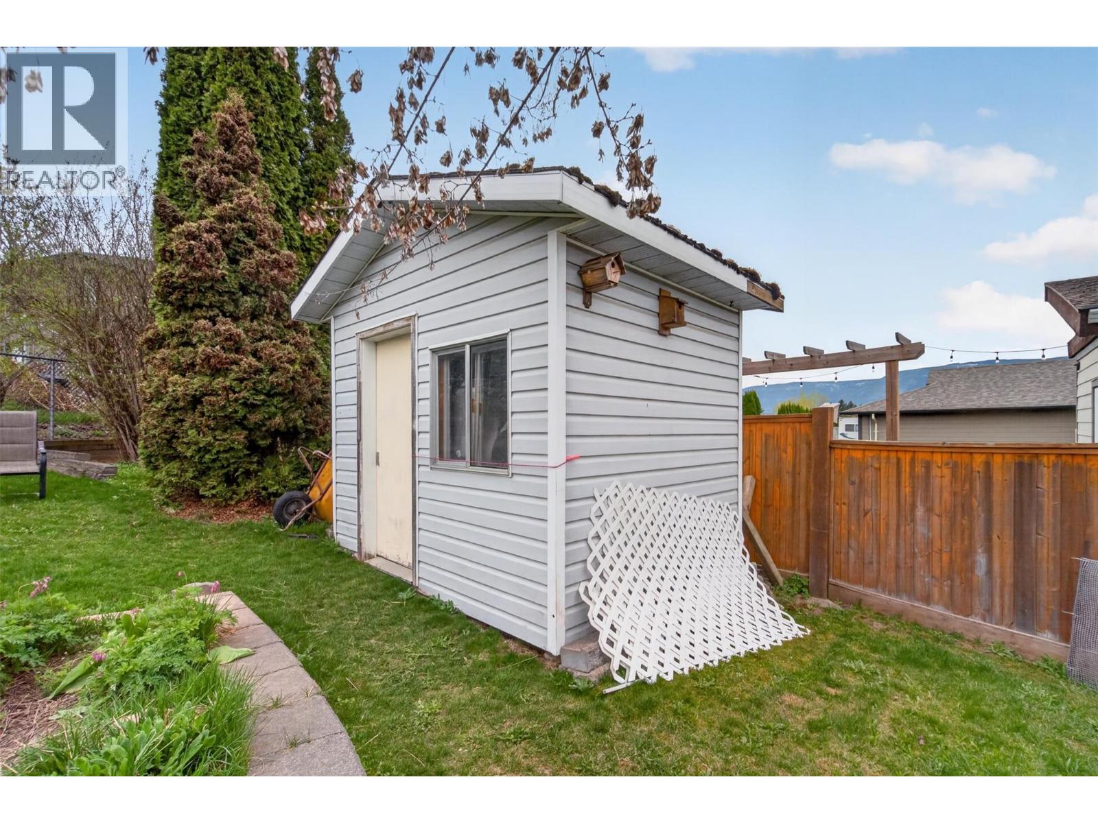 2190 1st Avenue SE - 52