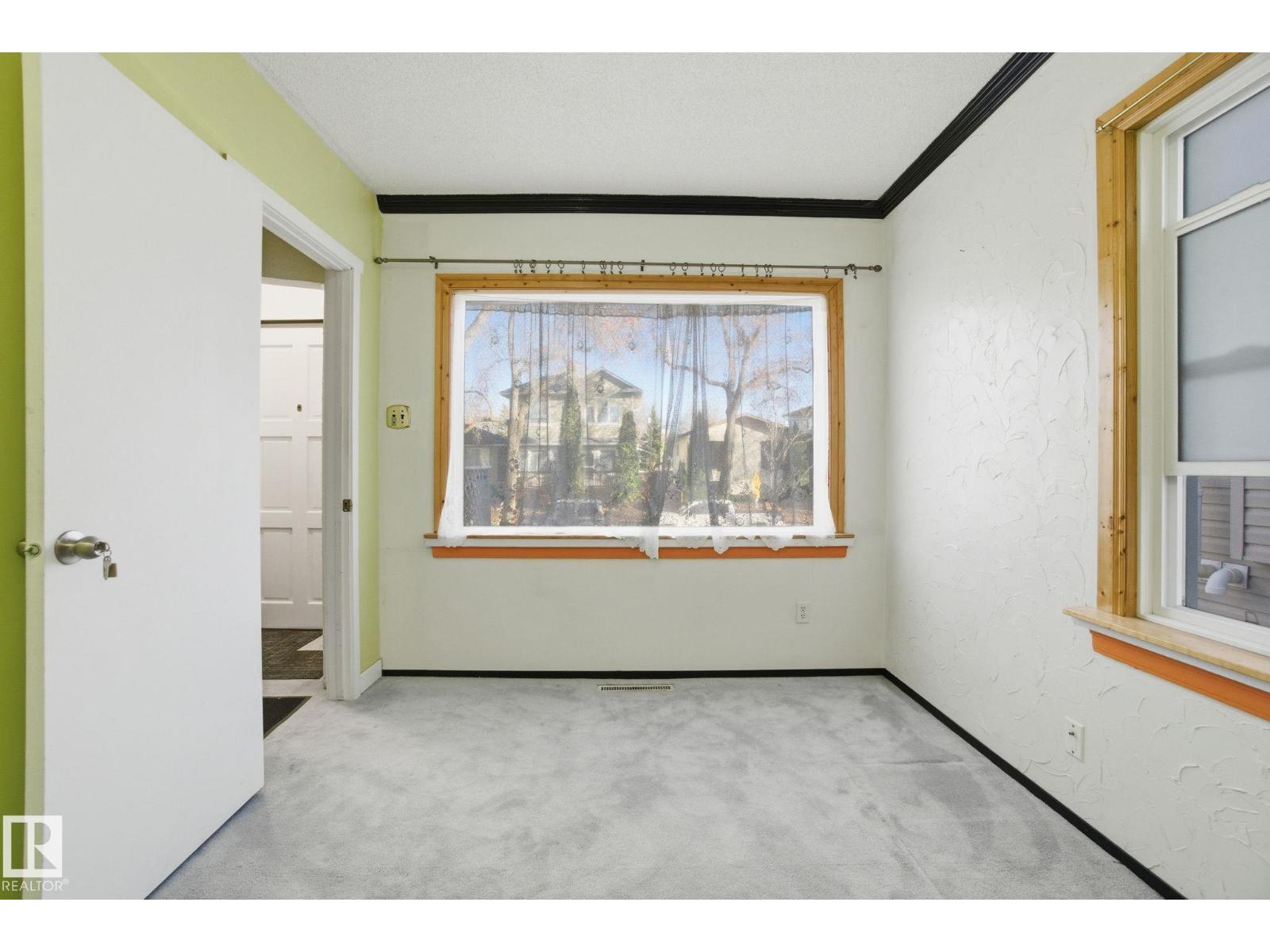 11514 92 ST NW, Edmonton