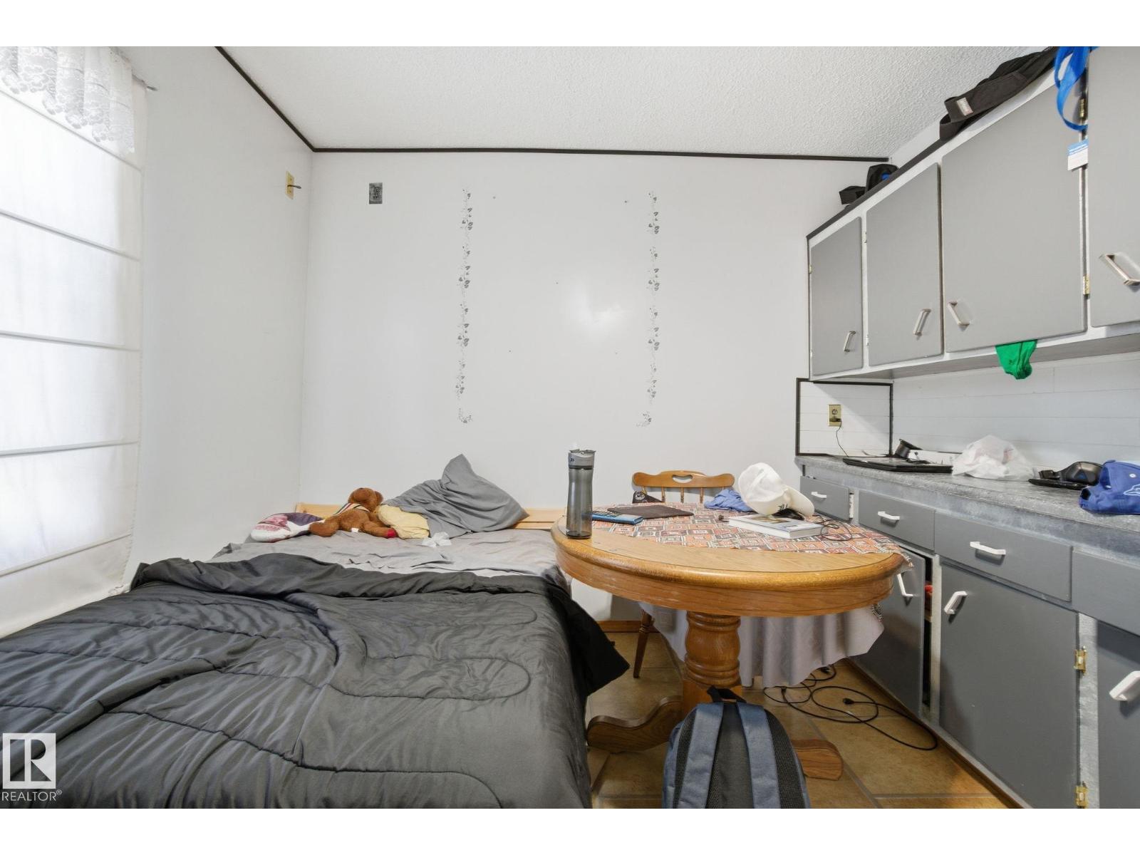 11514 92 ST NW, Edmonton