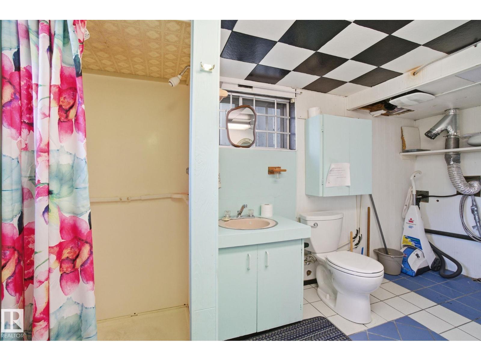 11514 92 ST NW, Edmonton