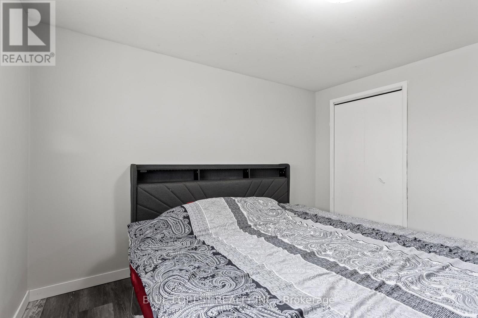 39 SOUTHWOOD CRESCENT - 20