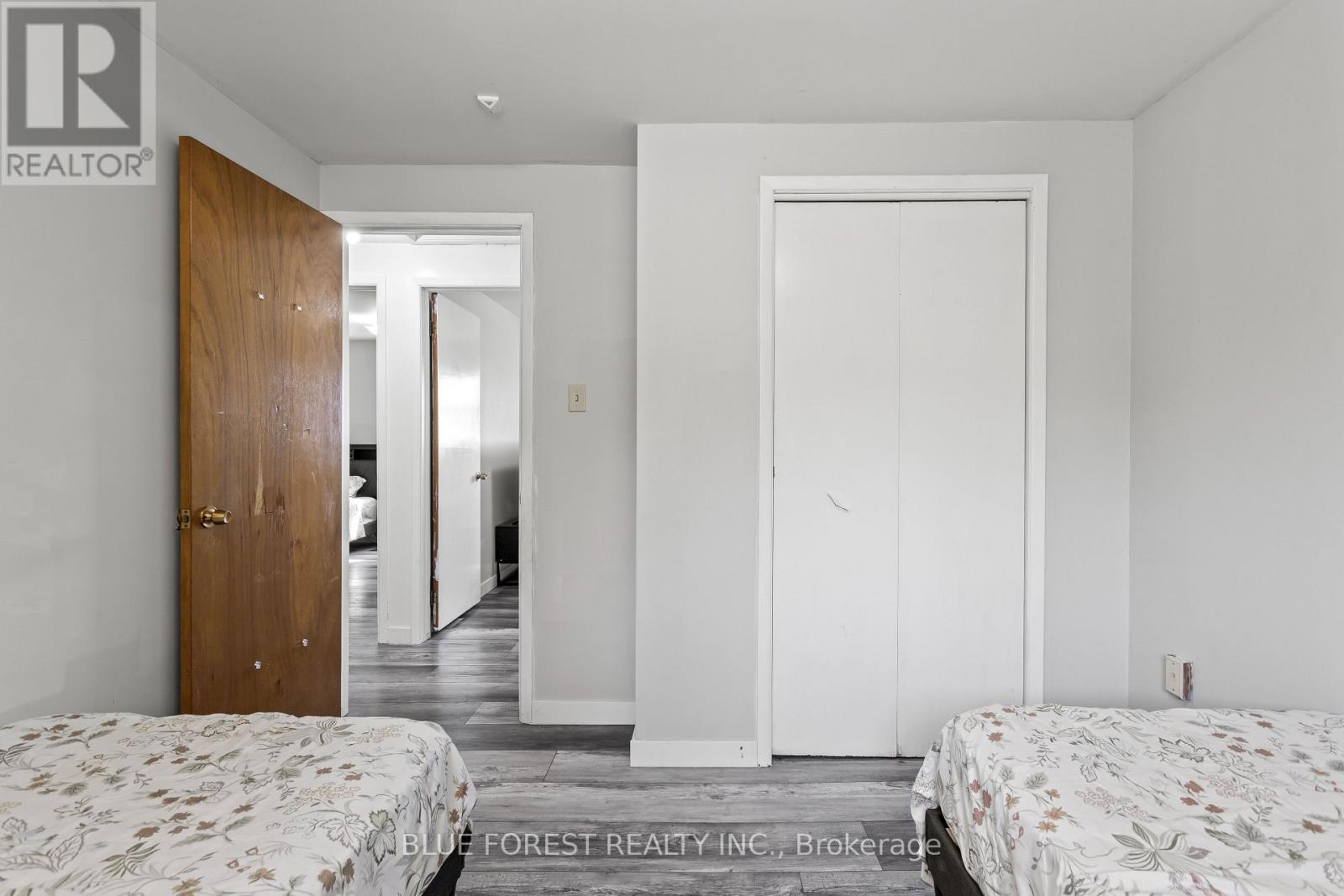 39 SOUTHWOOD CRESCENT - 22