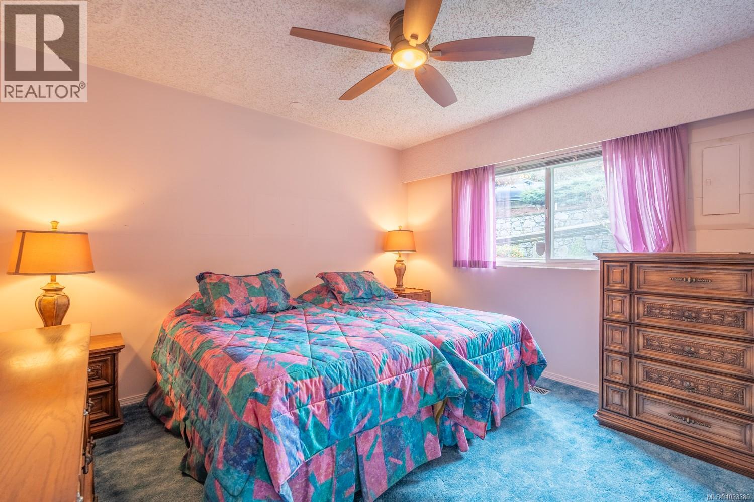 5020/5010 Fillinger Cres - 36