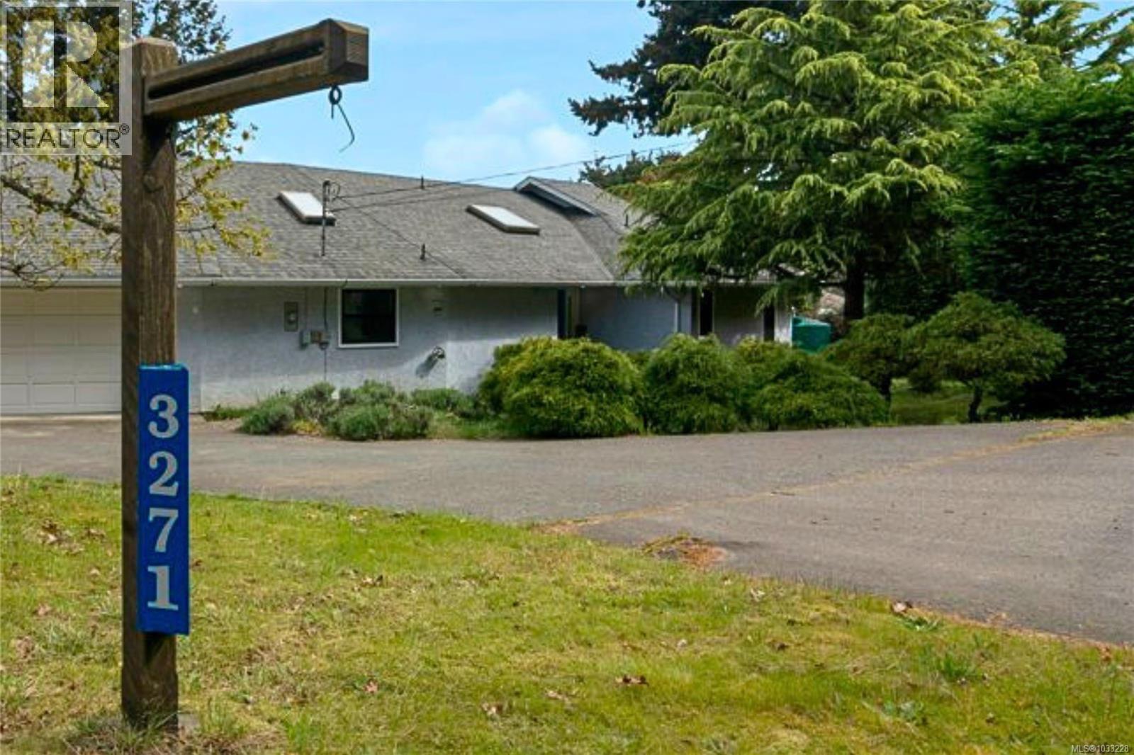 3271 Dolphin Dr - 13