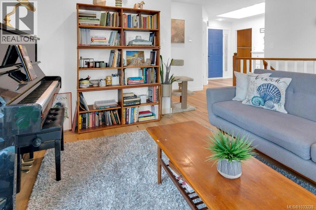 3271 Dolphin Dr - 20