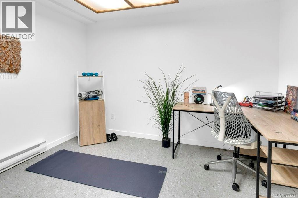 3271 Dolphin Dr - 37