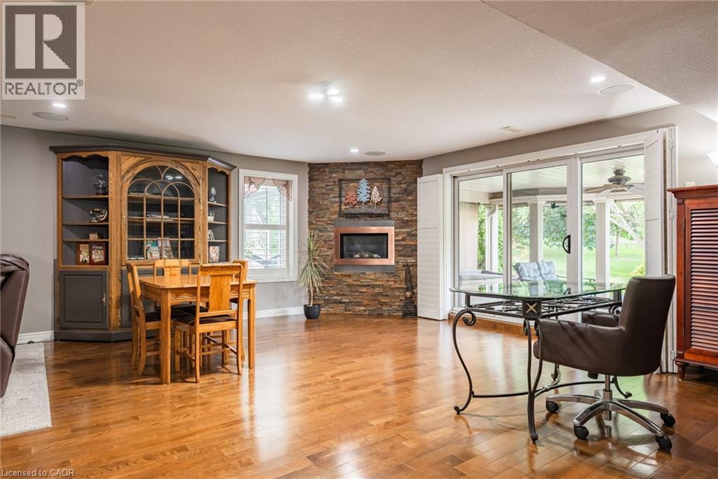 13 IRON BRIDGE Court, Caledonia, Ontario, N3W0A4 — Photo 25