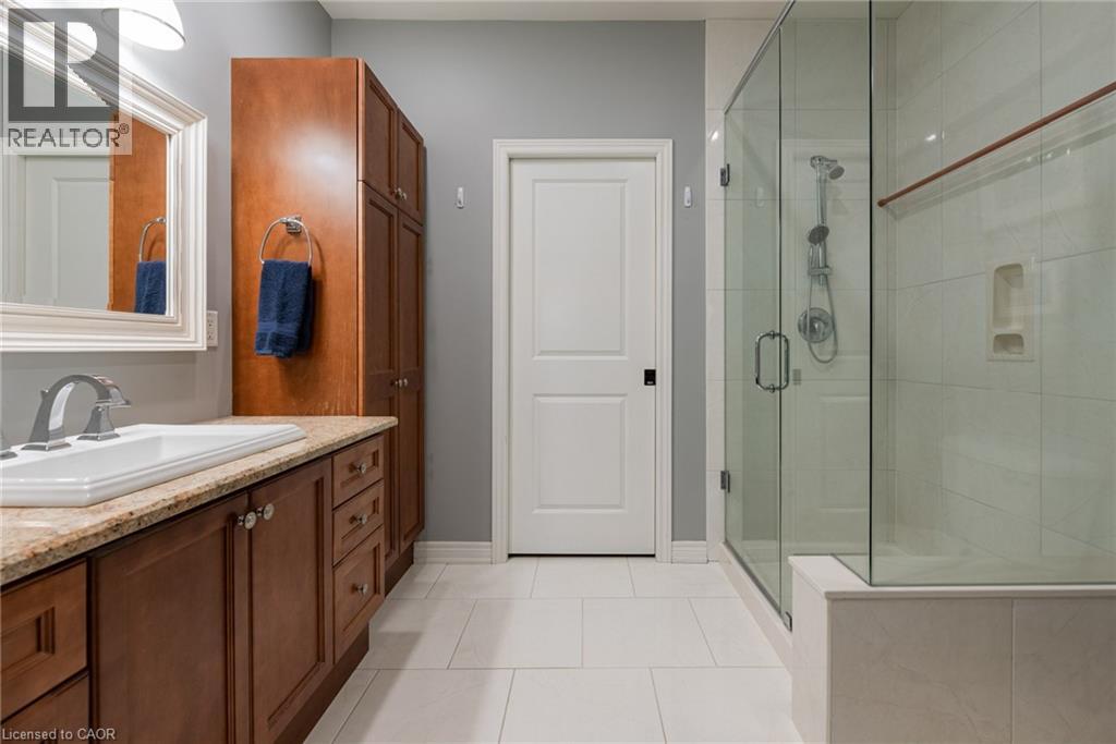 13 IRON BRIDGE Court, Caledonia, Ontario, N3W0A4 — Photo 18