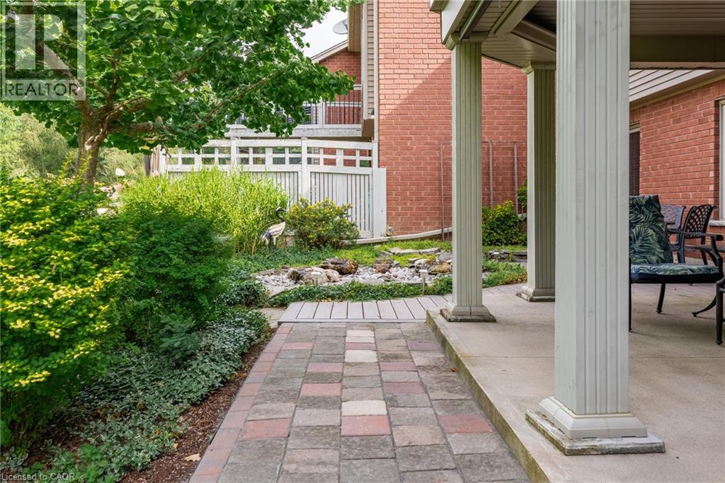 13 IRON BRIDGE Court, Caledonia, Ontario, N3W0A4 — Photo 36
