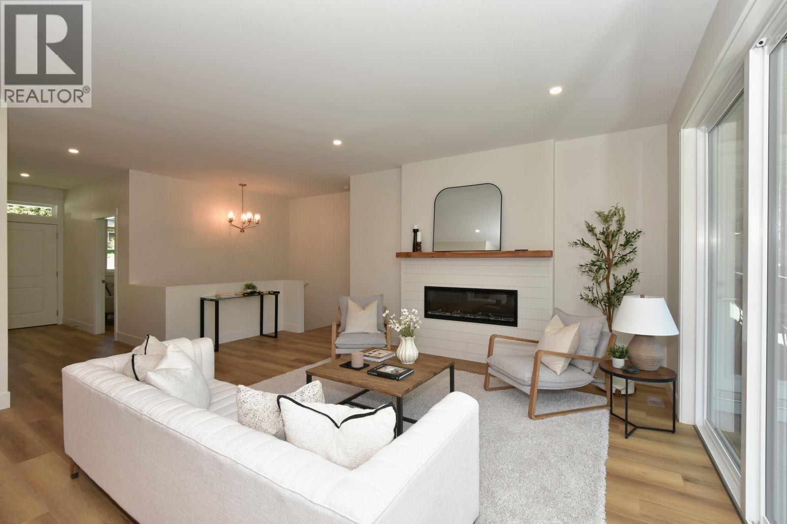 2799 Mountview Drive - 6