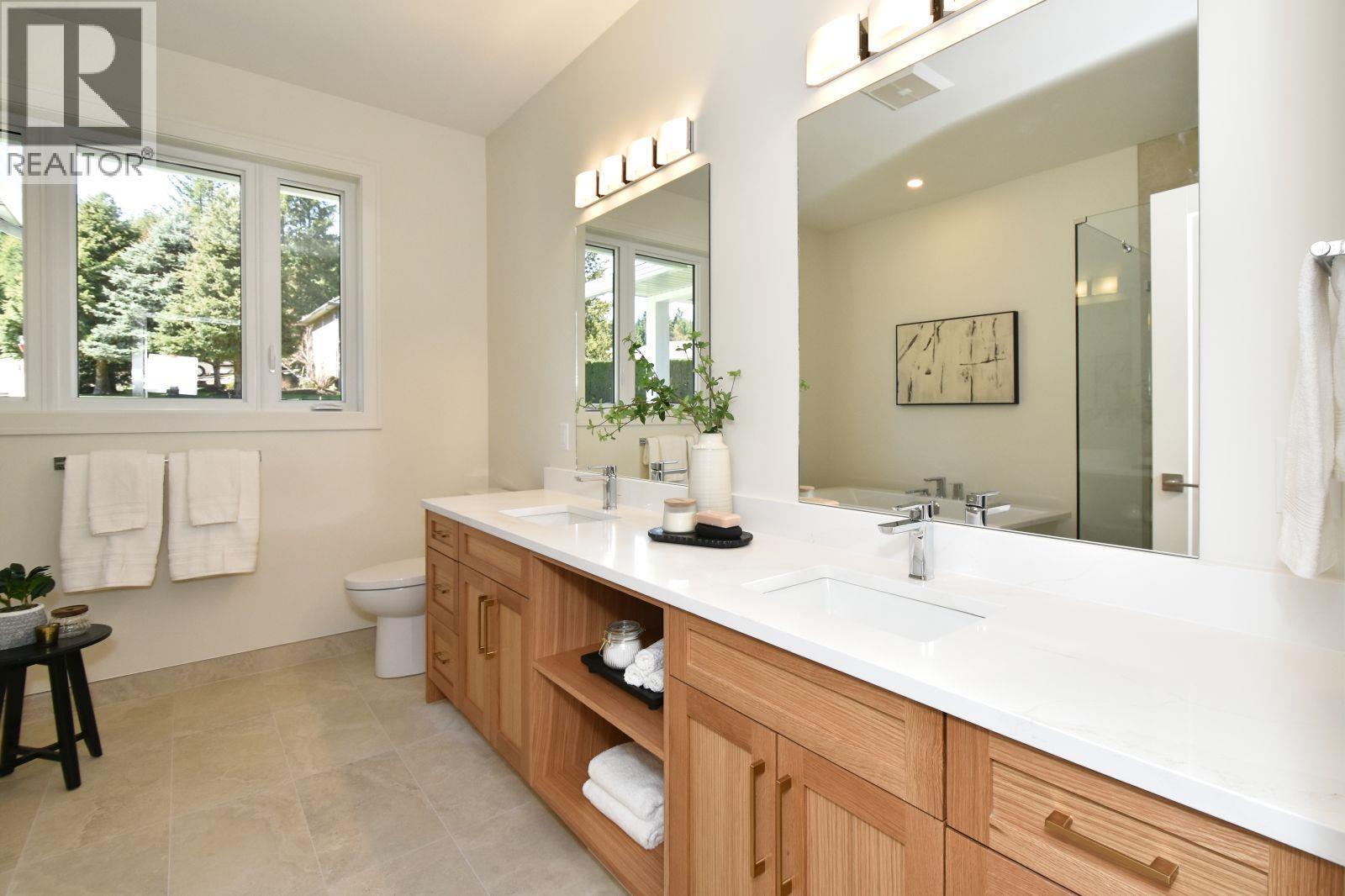 2799 Mountview Drive - 25