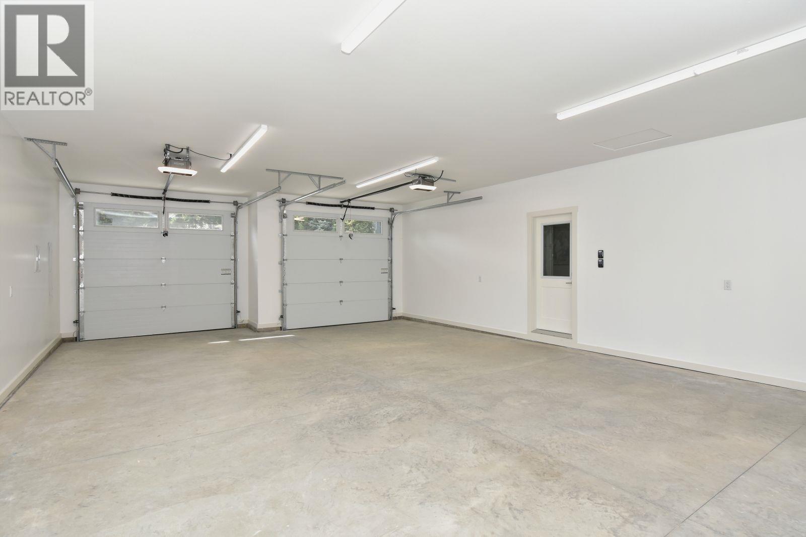 2799 Mountview Drive - 62