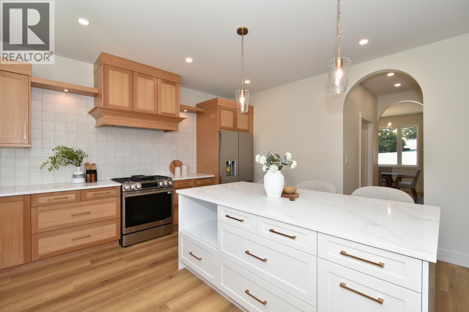 2799 Mountview Drive - 16