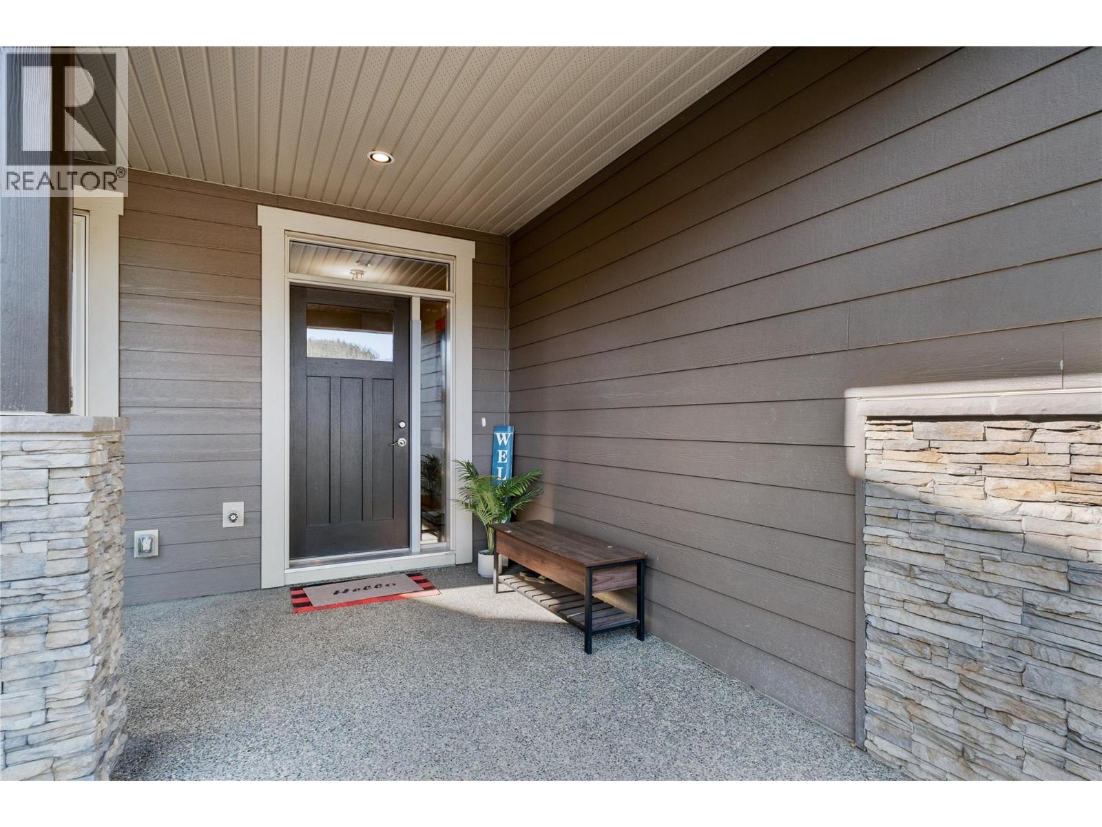 1852 Split Rail Place, Kelowna