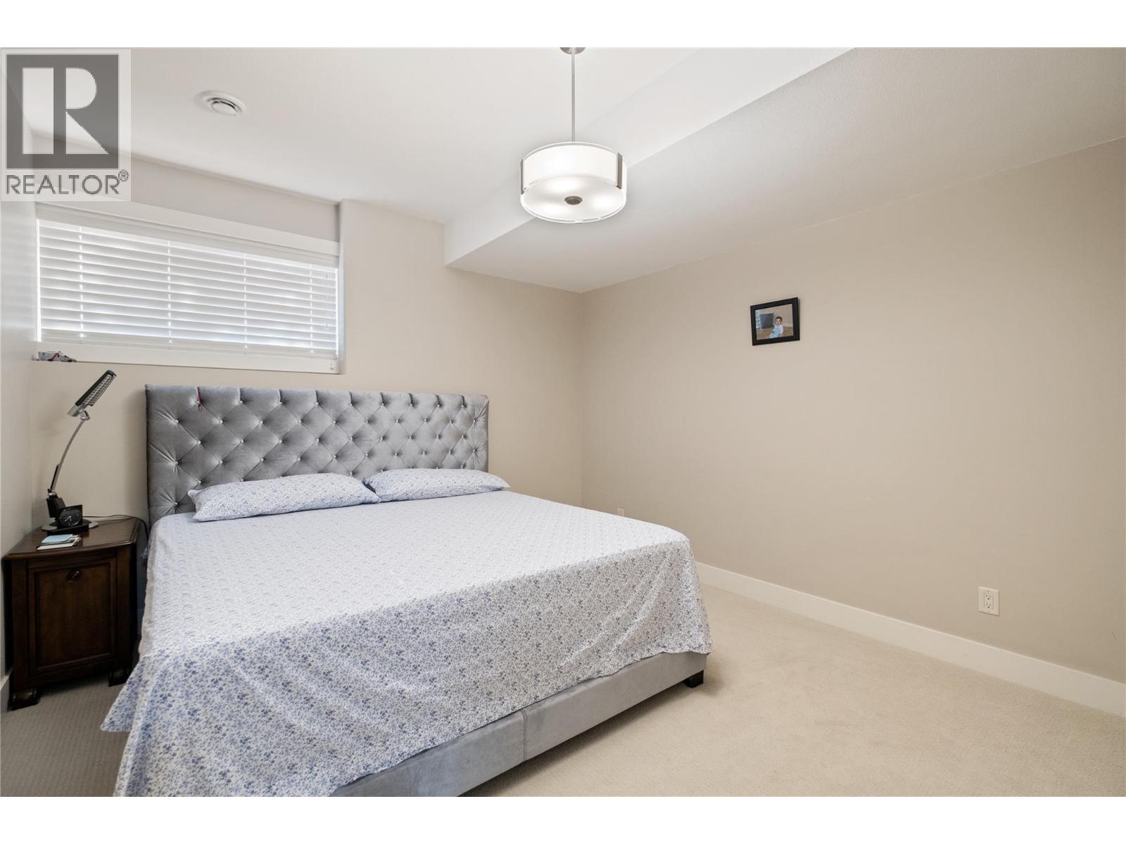 1852 Split Rail Place, Kelowna