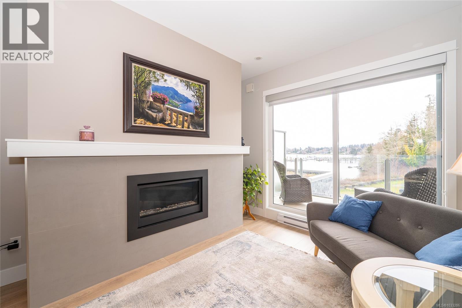 207 1820 Maple Avenue South, Sooke