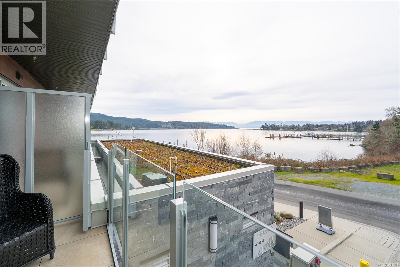 207 1820 Maple Avenue South, Sooke