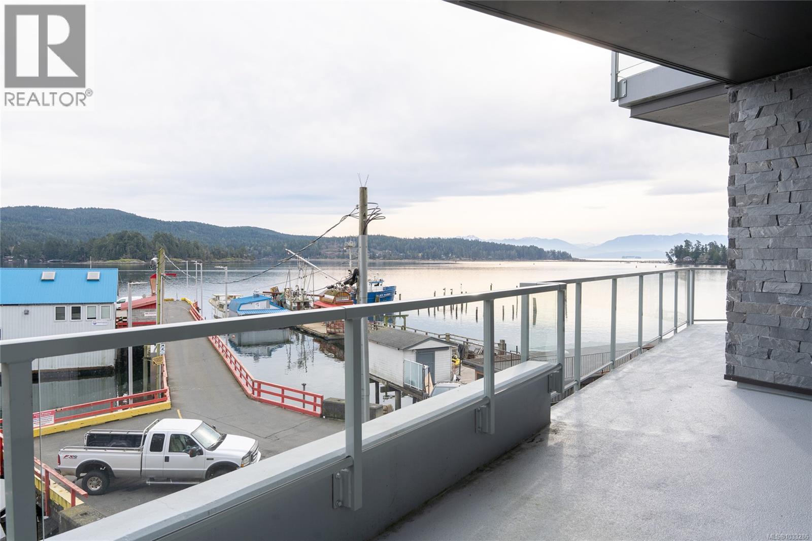 207 1820 Maple Avenue South, Sooke