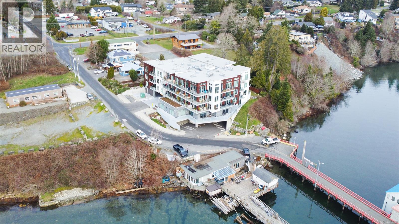 207 1820 Maple Avenue South, Sooke