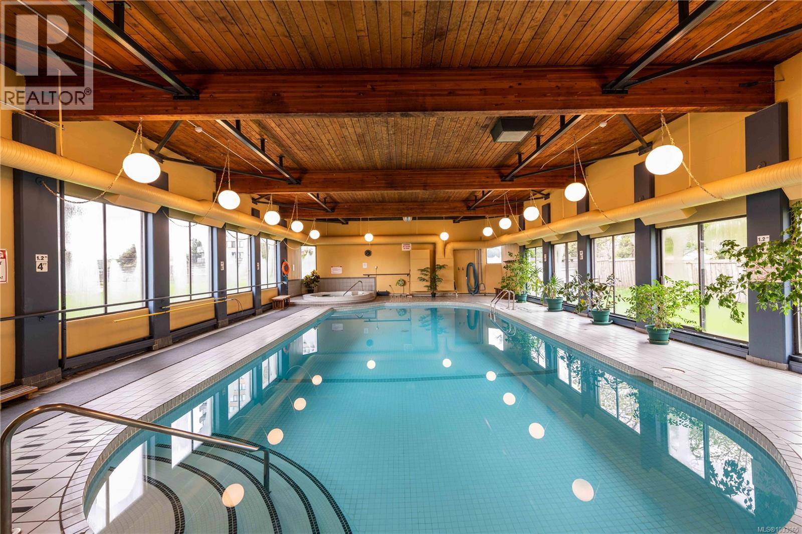 1906 620 Toronto Street, Victoria