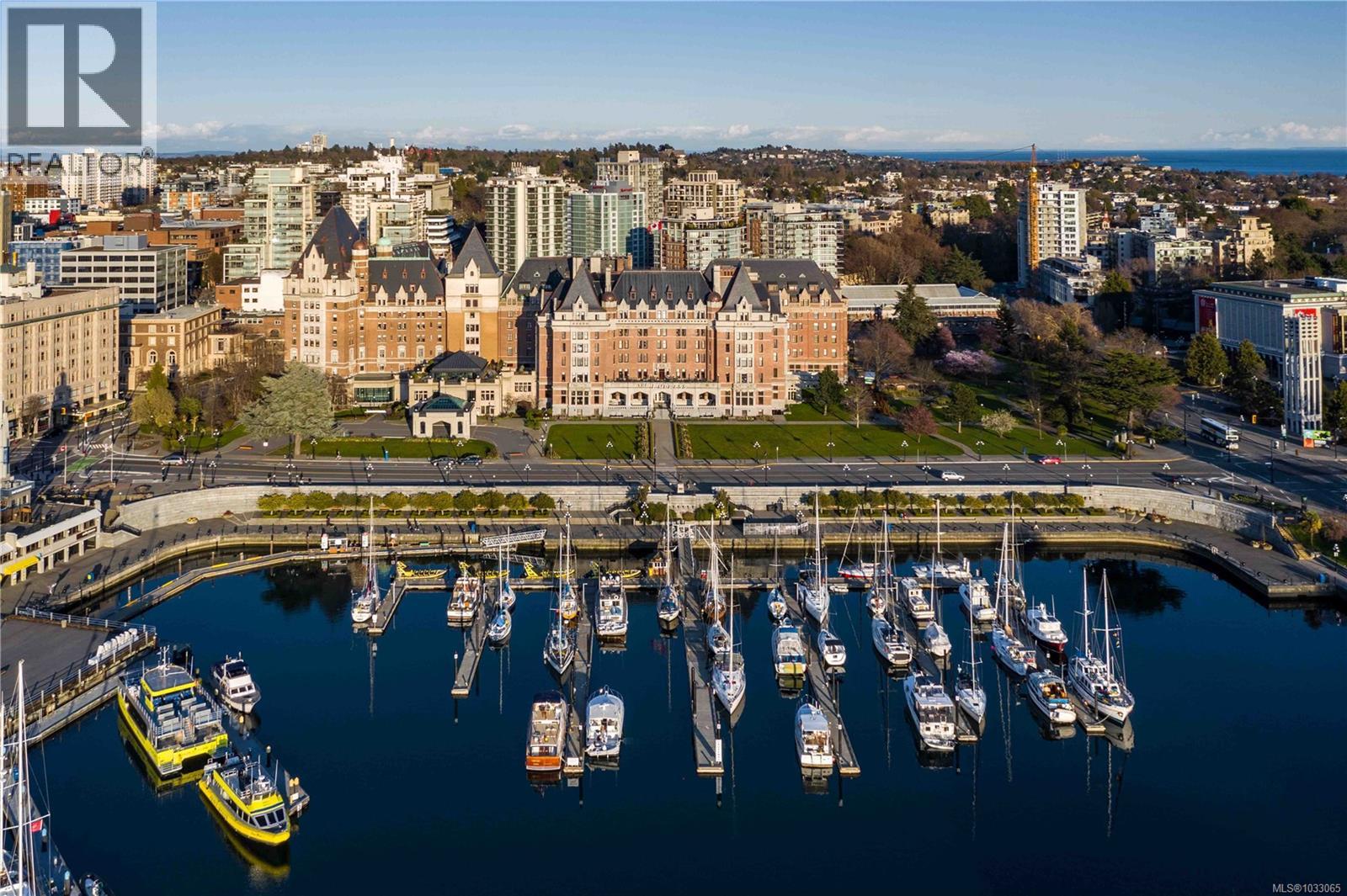 1906 620 Toronto Street, Victoria