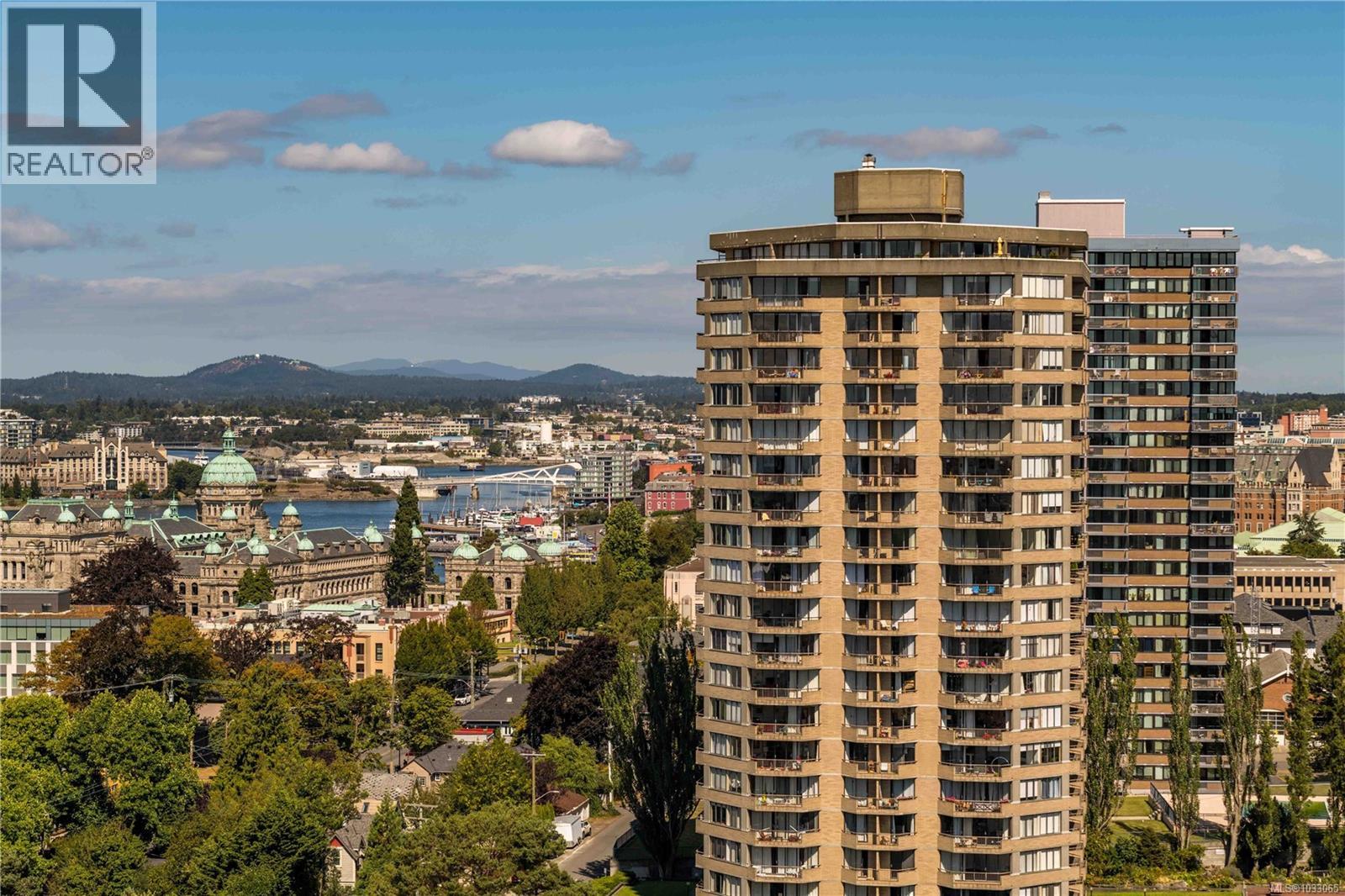 1906 620 Toronto Street, Victoria