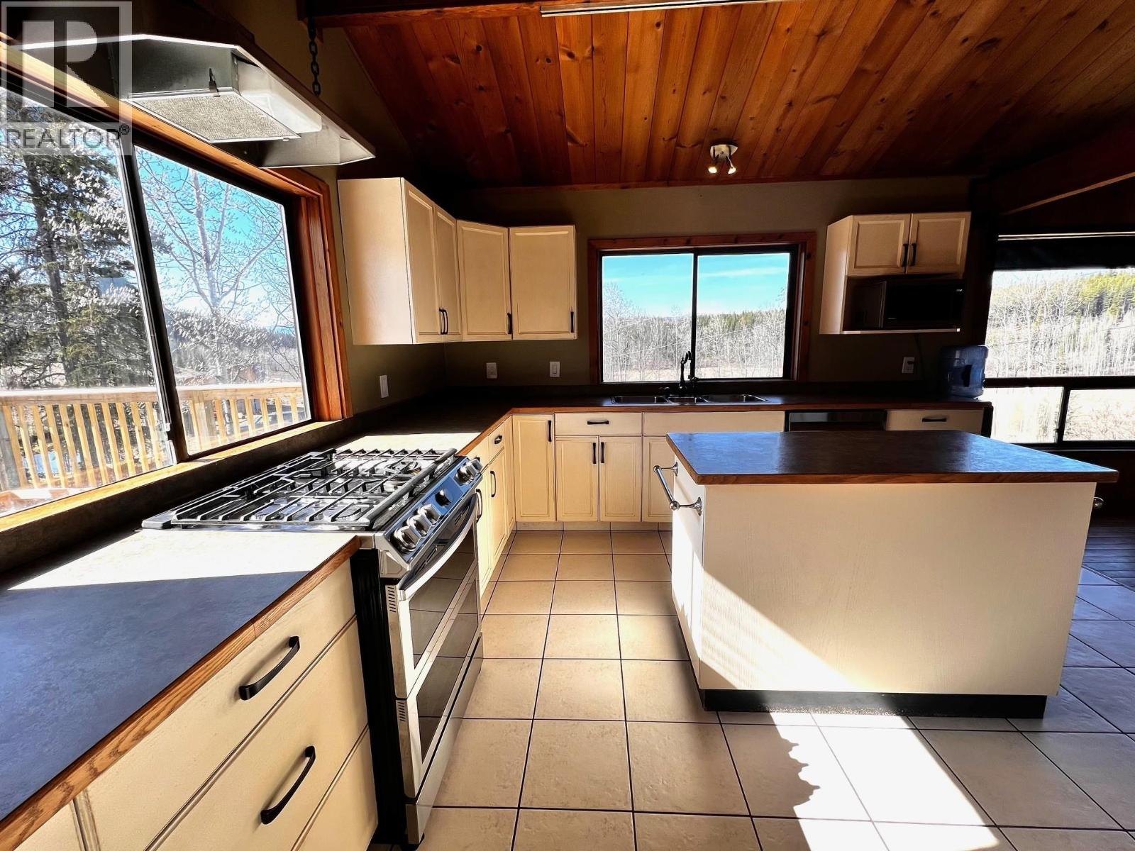 7386 TELKWA HIGH Road, Smithers