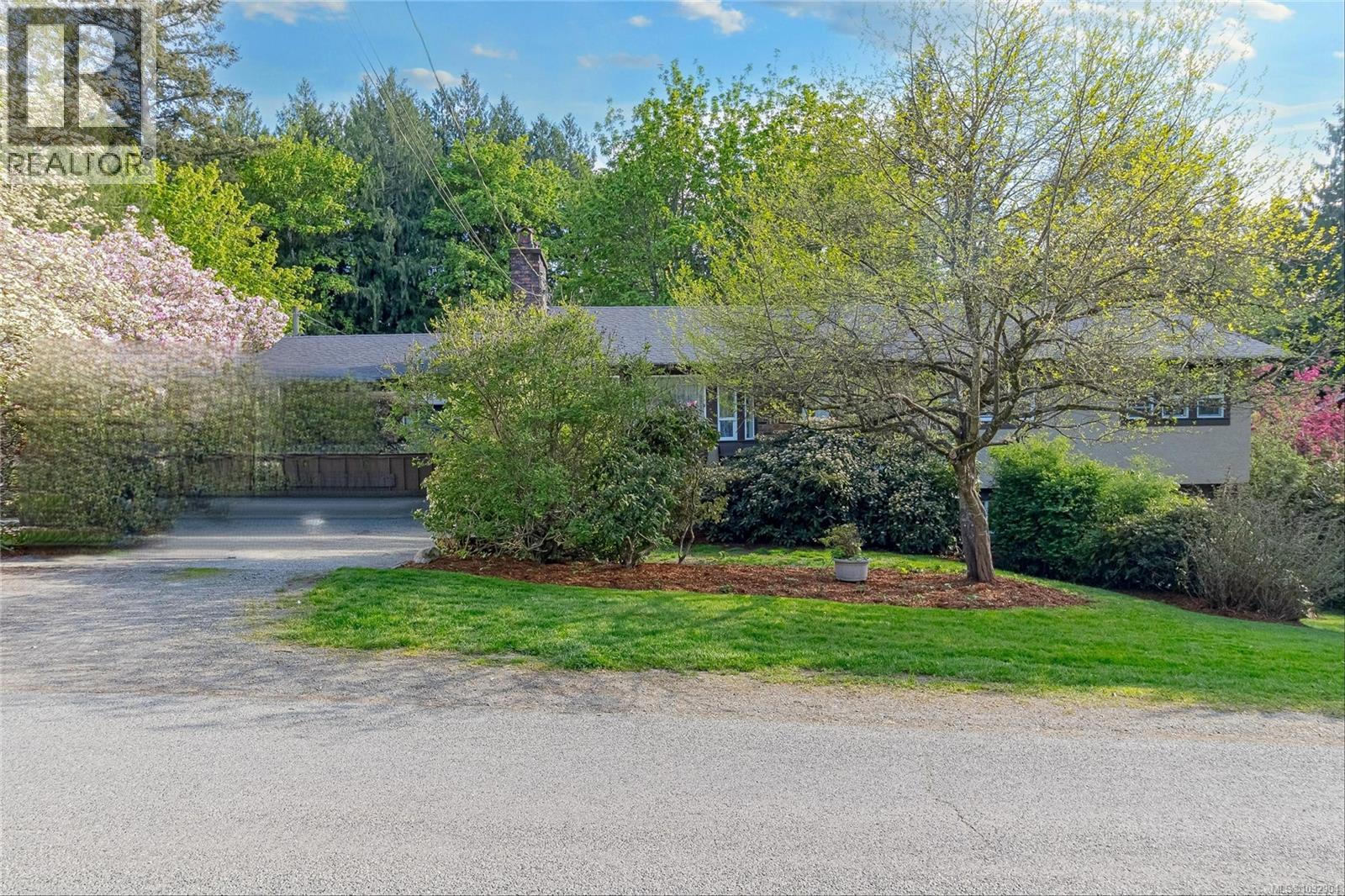  1005 Sluggett Road, Central Saanich