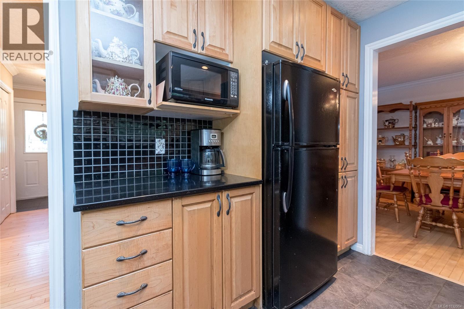  1005 Sluggett Road, Central Saanich