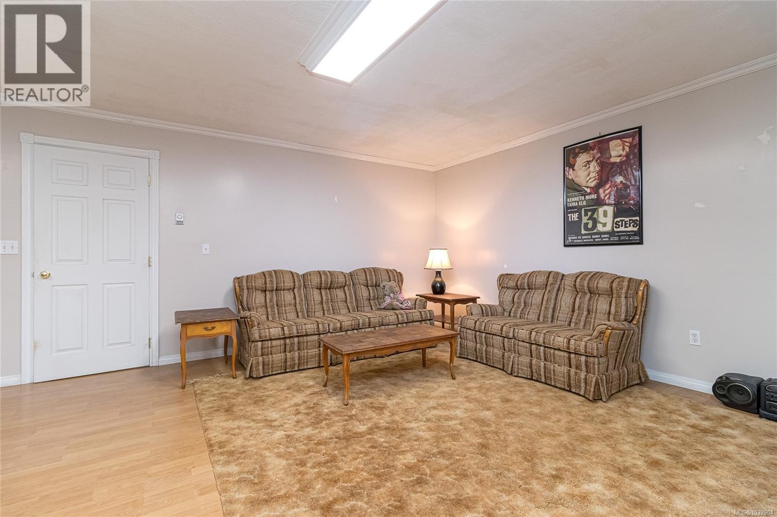  1005 Sluggett Road, Central Saanich