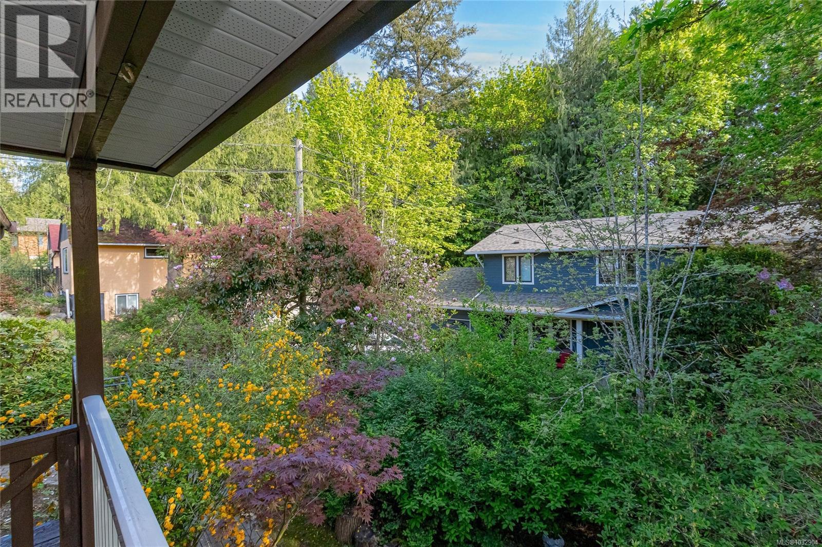  1005 Sluggett Road, Central Saanich