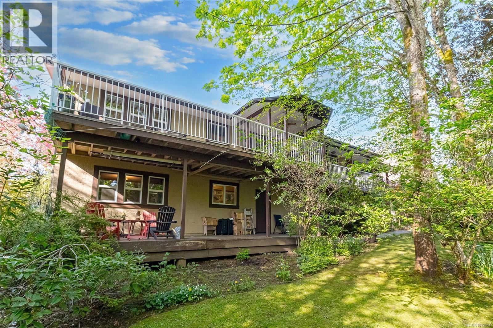 1005 Sluggett Rd - 48