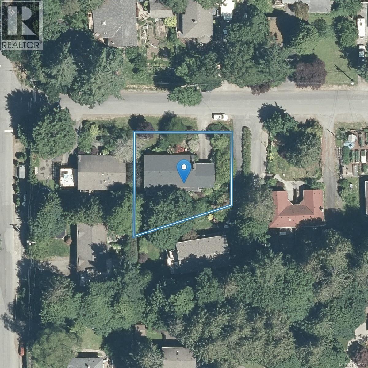 1005 Sluggett Rd - 56