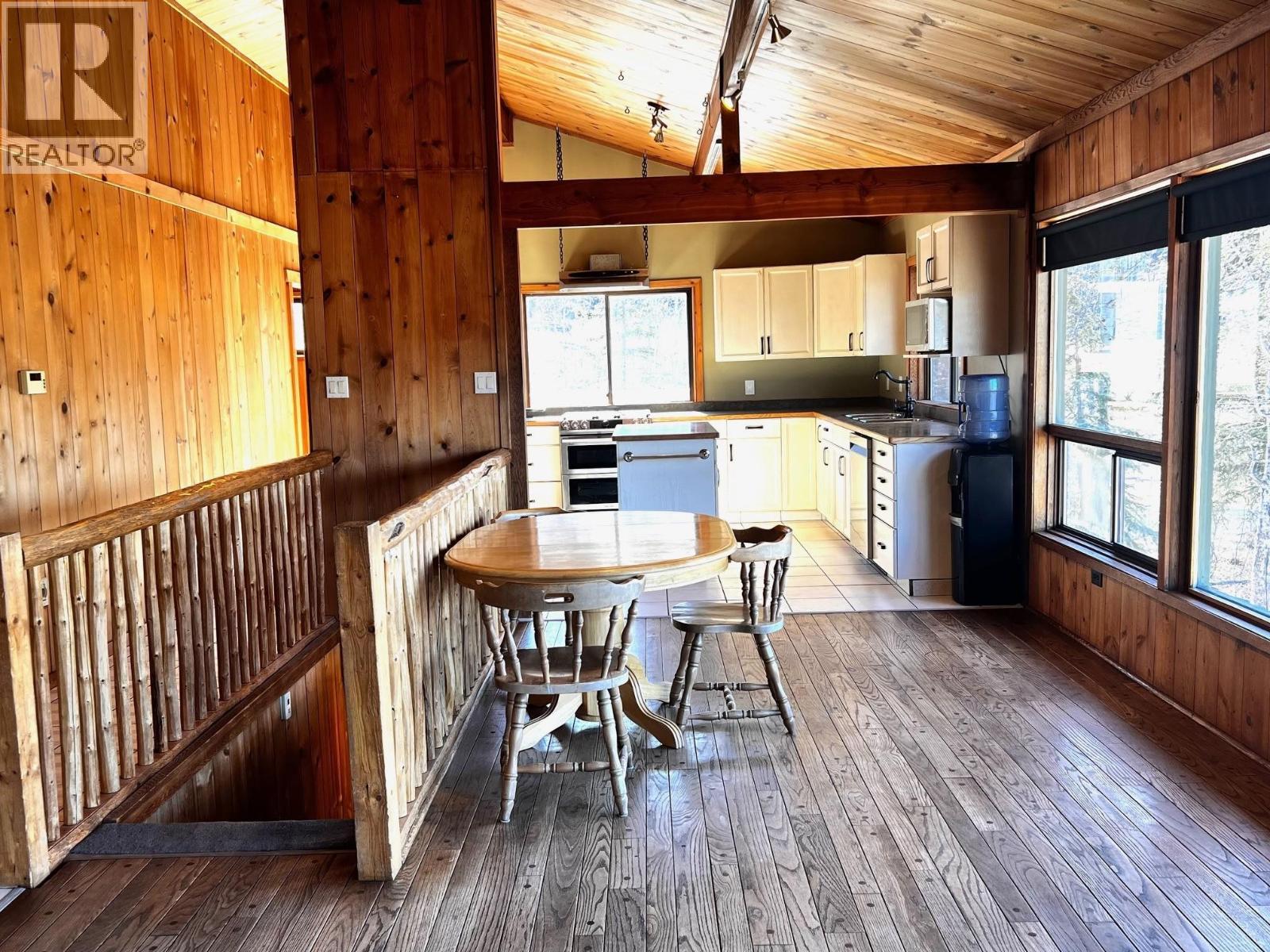 7386 TELKWA HIGH Road, Smithers