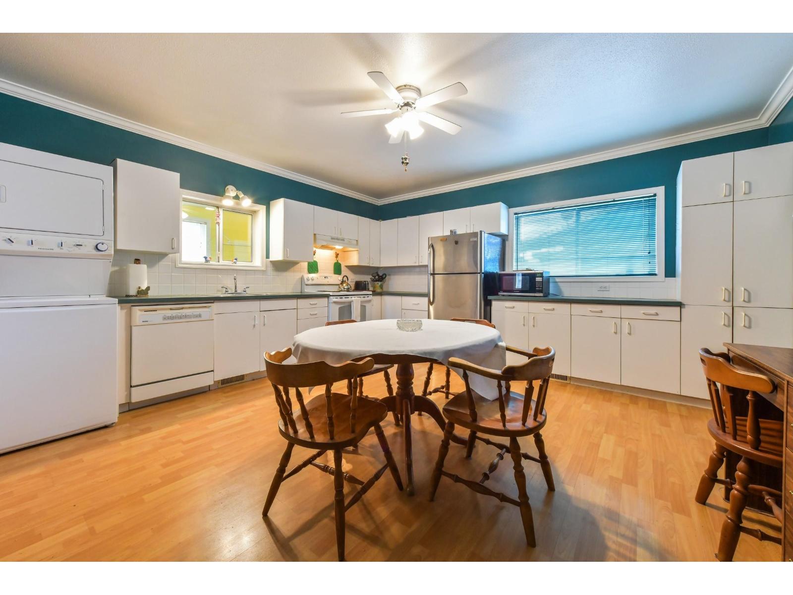 7544 MURRAY STREET — photo 10