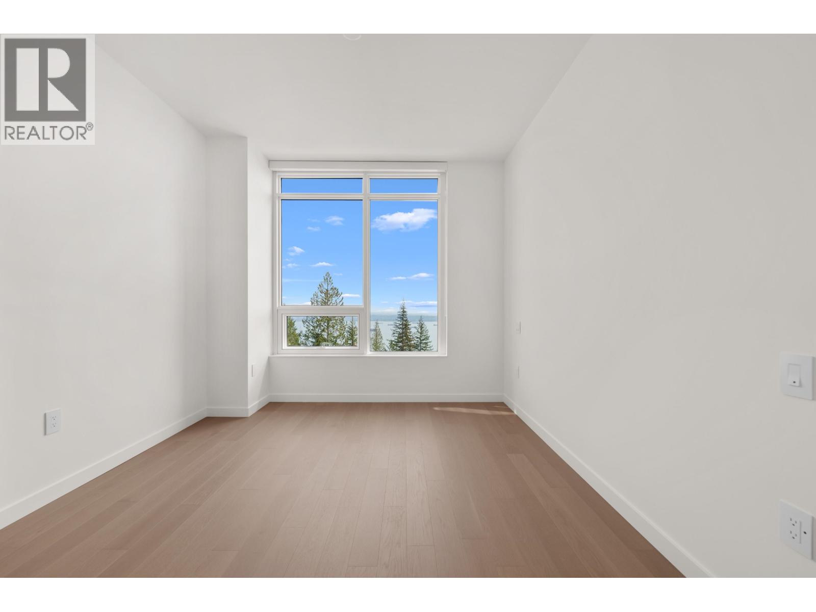 511/ 511A-3963 UPLANDS WAY, West Vancouver