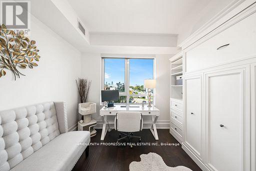 #303 3 SOUTHVALE DRIVE - 24