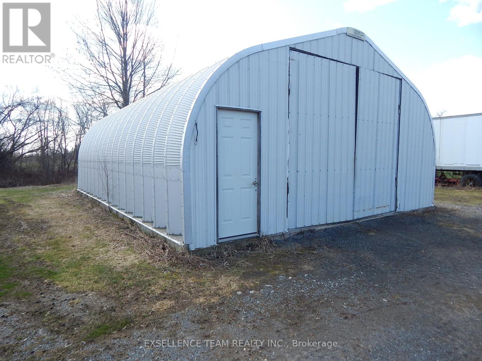 Quonset plumbed for radiant