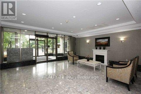 #821 3 GREYSTONE WALK DRIVE - 2