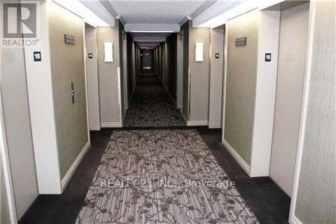 #821 3 GREYSTONE WALK DRIVE - 3