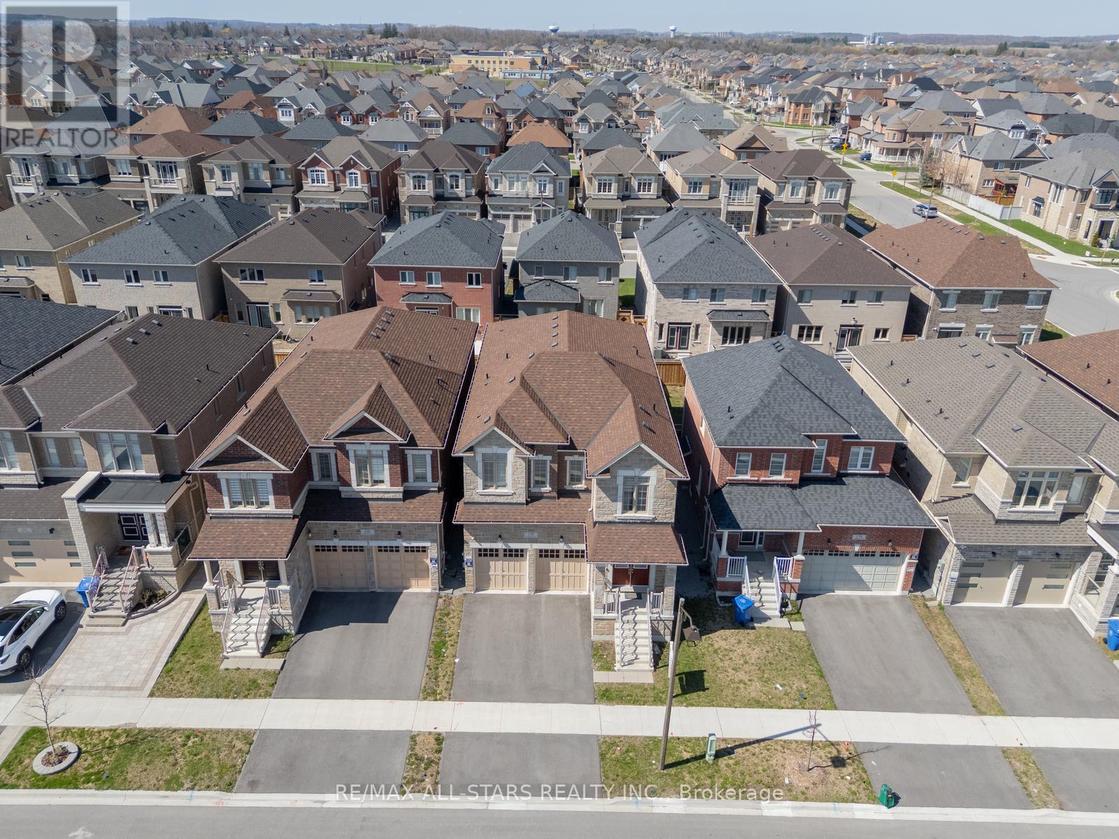 170 FALLHARVEST WAY - 48