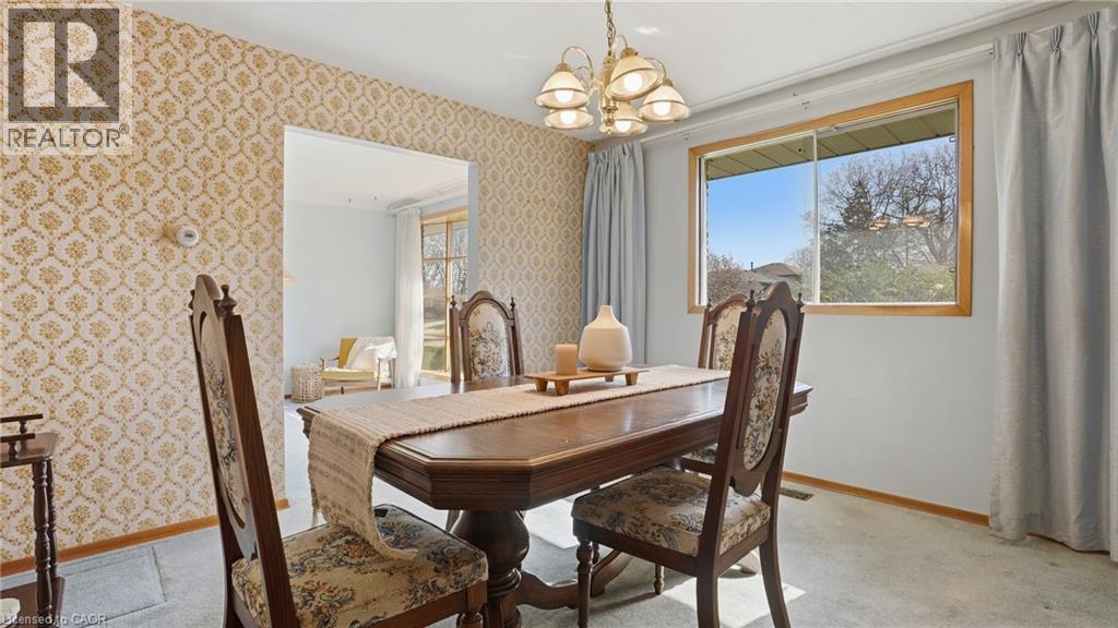 7 VANDERWOOD Court, Stoney Creek, Ontario, L8G2Y5 — Photo 13