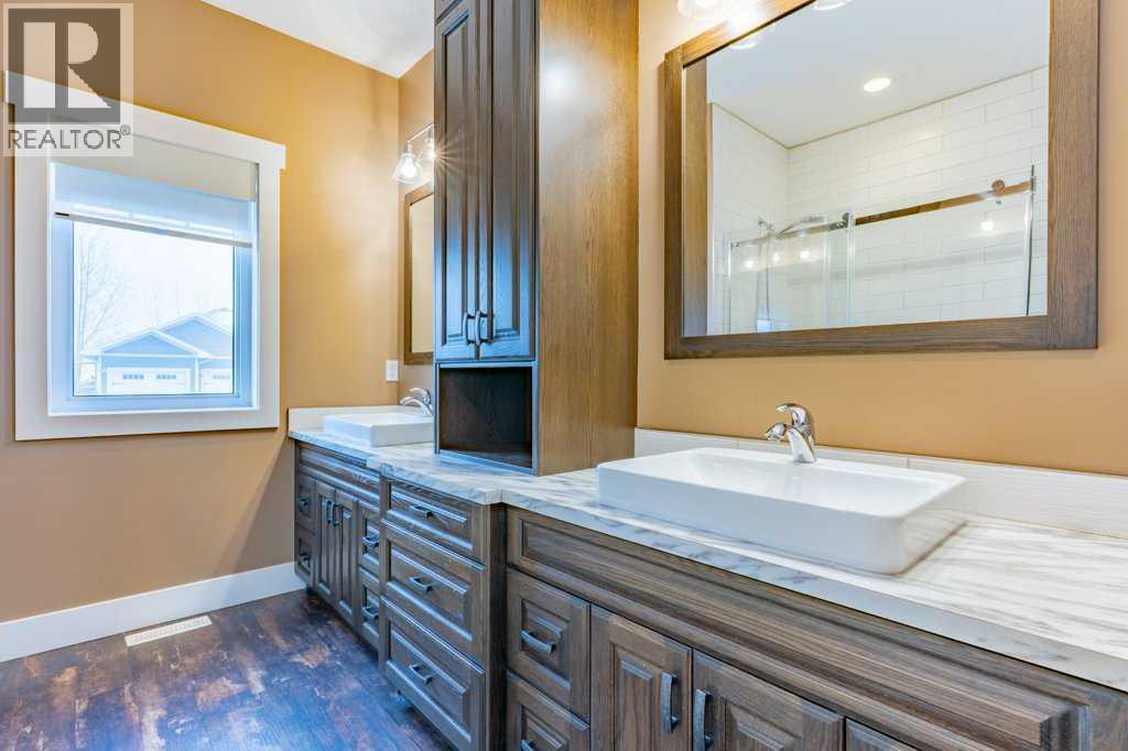 208 Westview Crescent W — photo 21