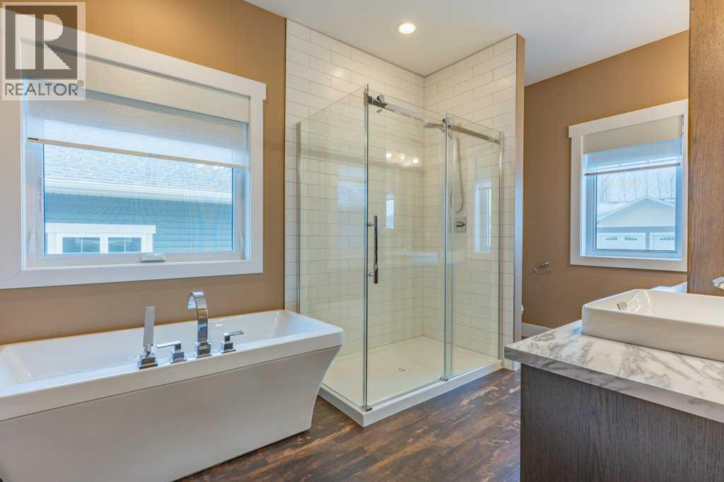 208 Westview Crescent W — photo 20