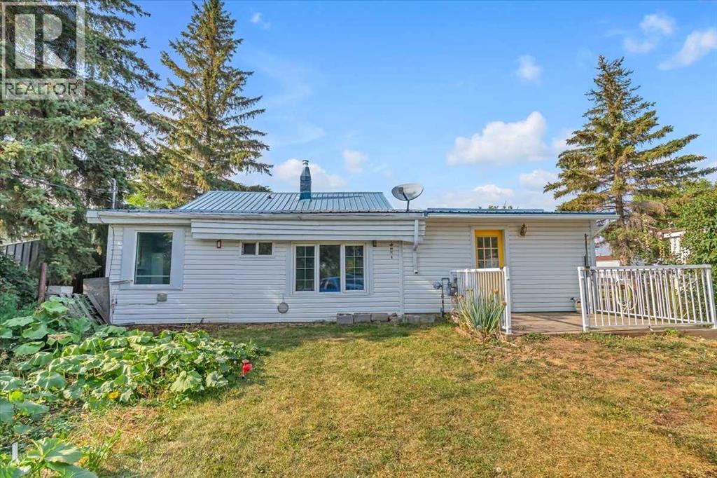 113 2nd Avenue East - Photo 26