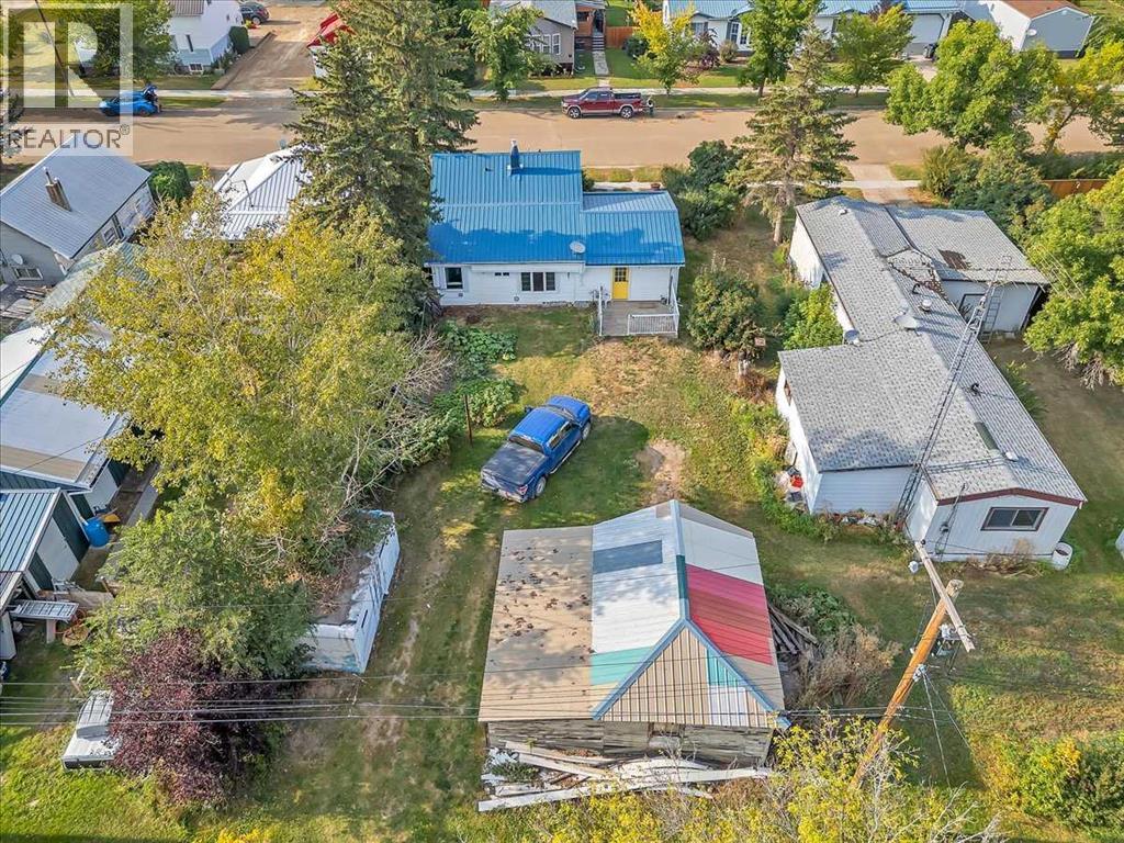 113 2nd Avenue East - Photo 38